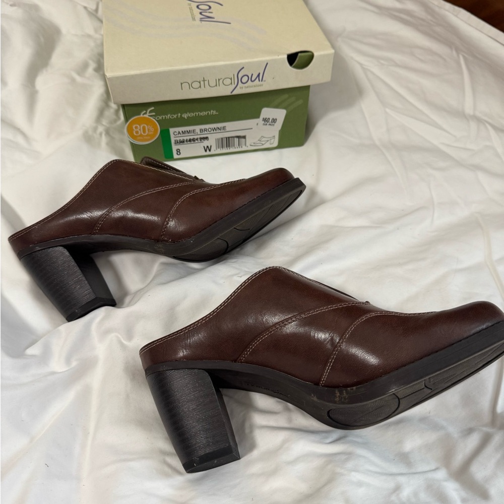 Natural Soul Brown Leather Comfortable Slip‑Ons size 8 - Picture 3 of 3
